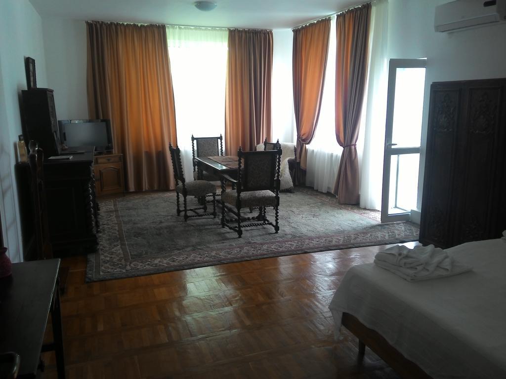 Casa Radu Hotel Snagov Quarto foto